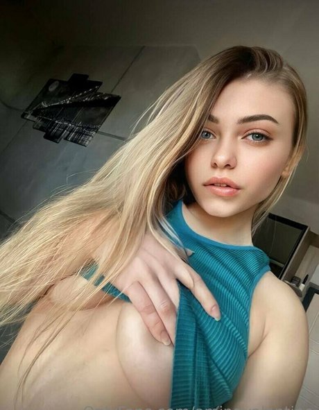 aminavalentino schöne nackte fotos