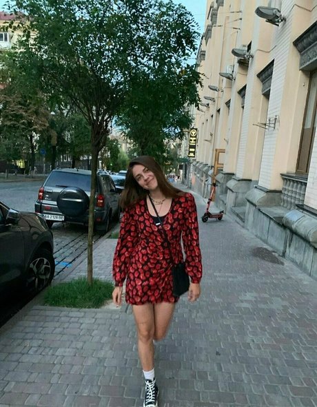 aminavalentino nacktheit sexy archiv