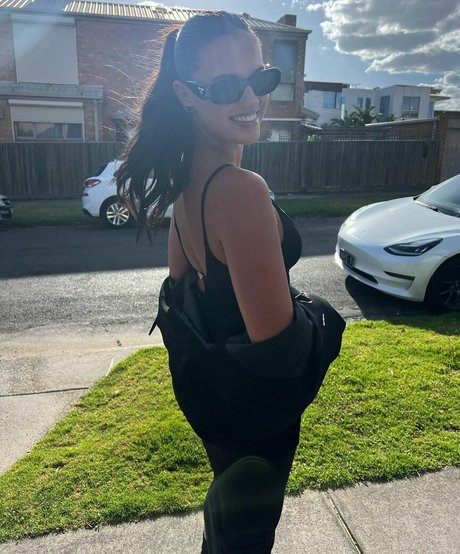 großer schwanz trans-onlyfans erwachsene pornographische archiv