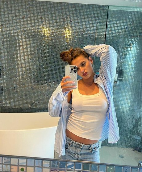 Taya Brooks porno top galerie