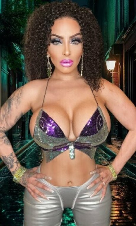 missmeenaofficial Bilder