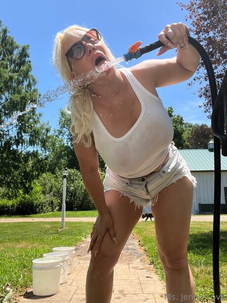 jennalovexxx heiße kunst bild