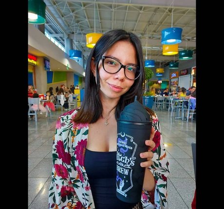 Melina Valdez porno top galerien