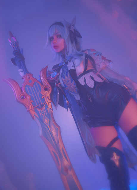 blondine masturbiert nur fans erotische schöne bilder