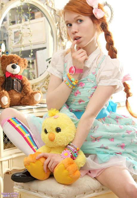 Dolly Little pornostar schöne archiv