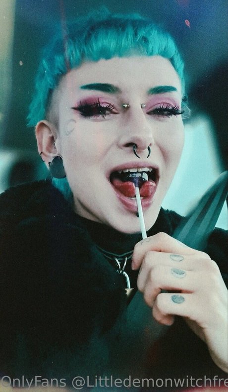 littledemonwitchfree porno akt archiv