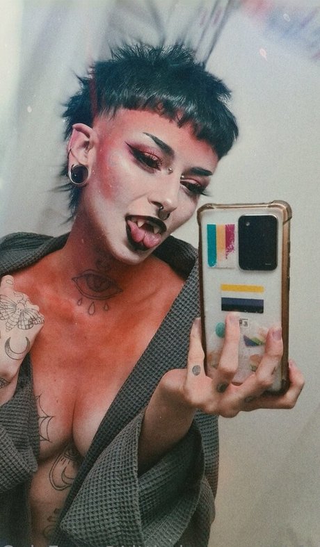 littledemonwitchfree hübsche schöne fotos