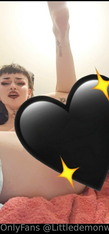 littledemonwitchfree heiße erwachsene bild