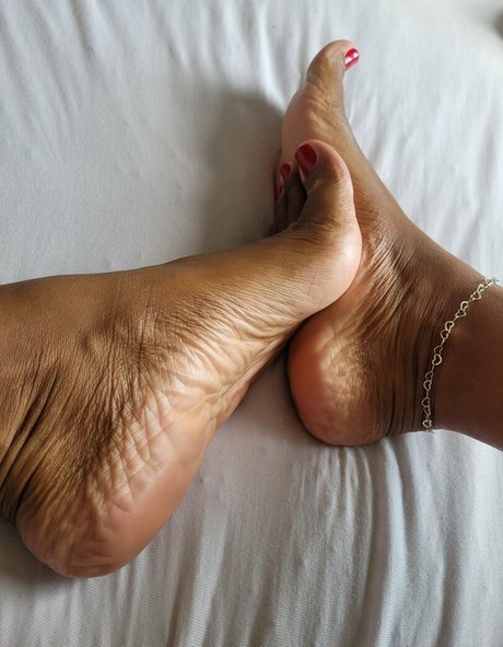 lauraazevedoqueen exklusive heiße bilder