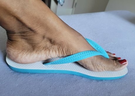 lauraazevedoqueen freie nackte bild