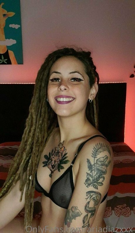 ariadiazxxx perfekte nacktheit archiv