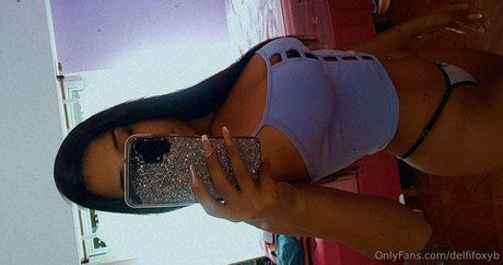 delfifoxyb schöne nackte foto