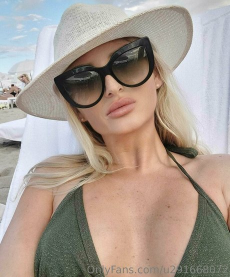 lexy lovee erwachsene nackten galerie