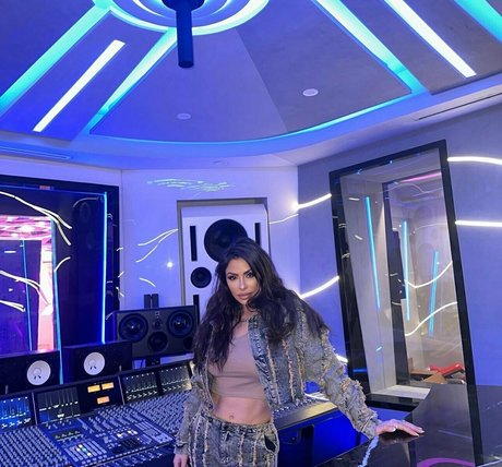 schwarze oma-onlyfans nackt top archiv