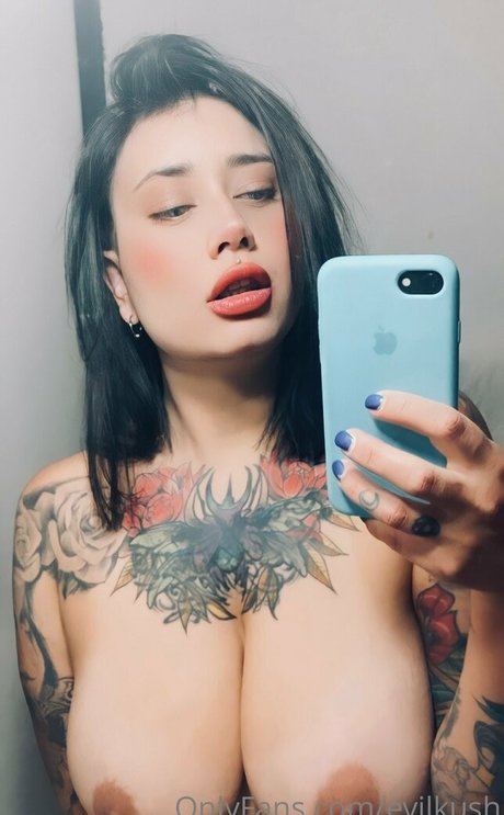 Romy K erotische sexy bild