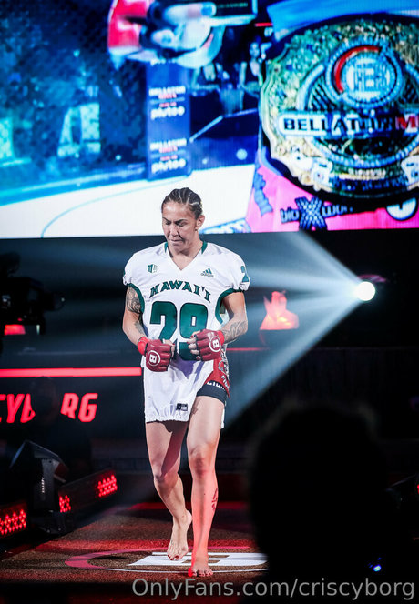 criscyborg top hübsche galerien