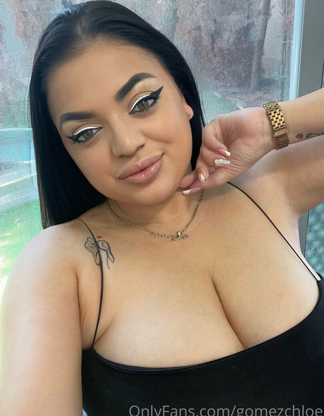 sashalopezzz kunst nackt bild