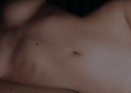 julialogan model erwachsene galerie