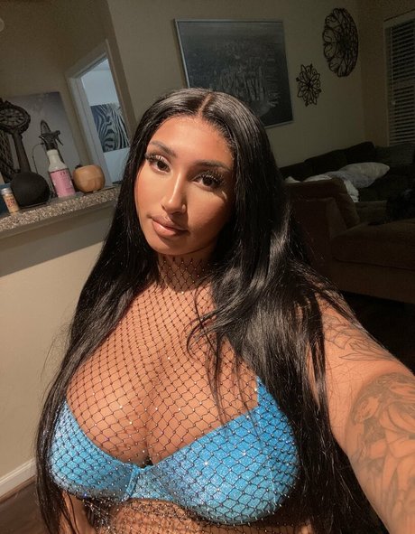 Jeanette prakash exklusive heiße bild