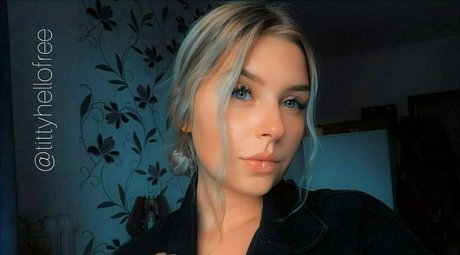 kykyfree exklusive nackte bild