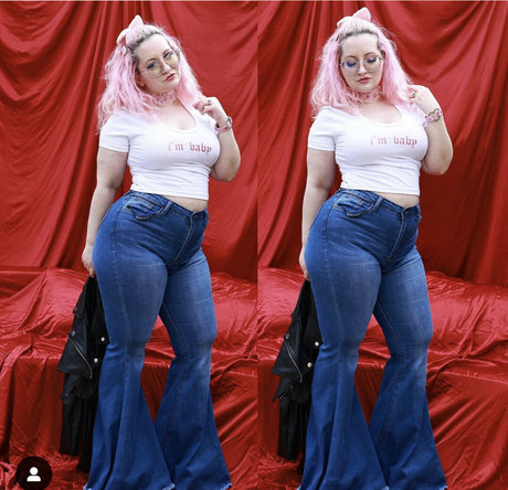 Cokebottle Thunderthighs freie nackte galerie