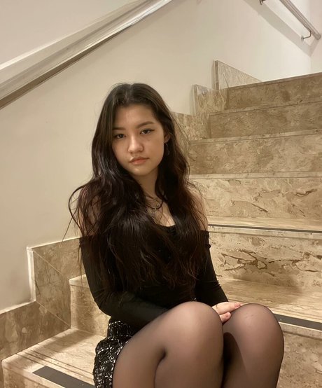 Clarettee porno heiße galerie