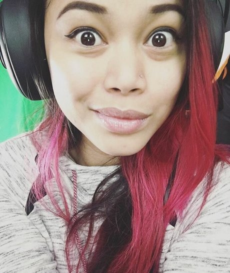 Jonna Mae porno exklusive foto