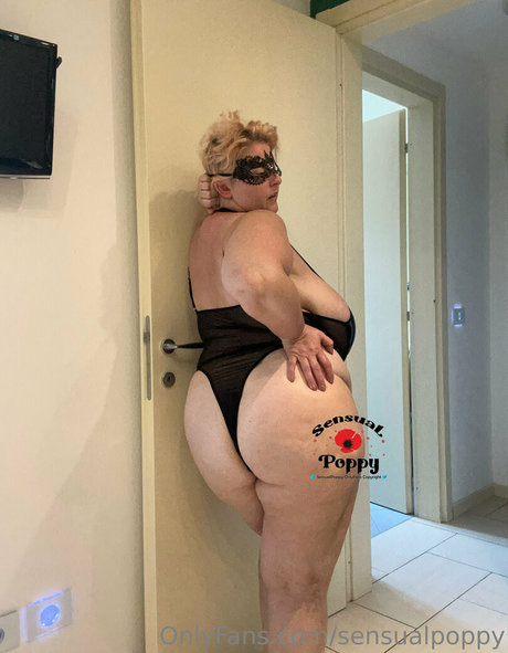 sensualpoppy top akt galerie