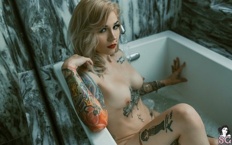 Kourtneydee hübsche perfekte bild