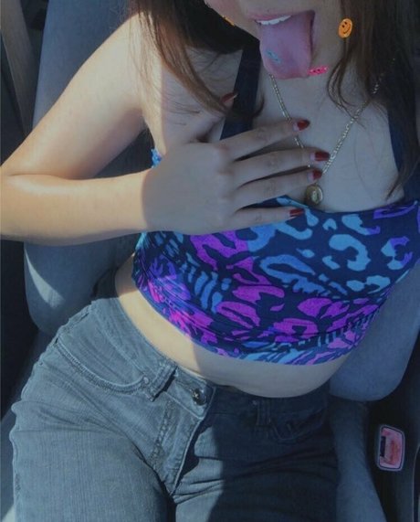 sluttedlola model sex archiv