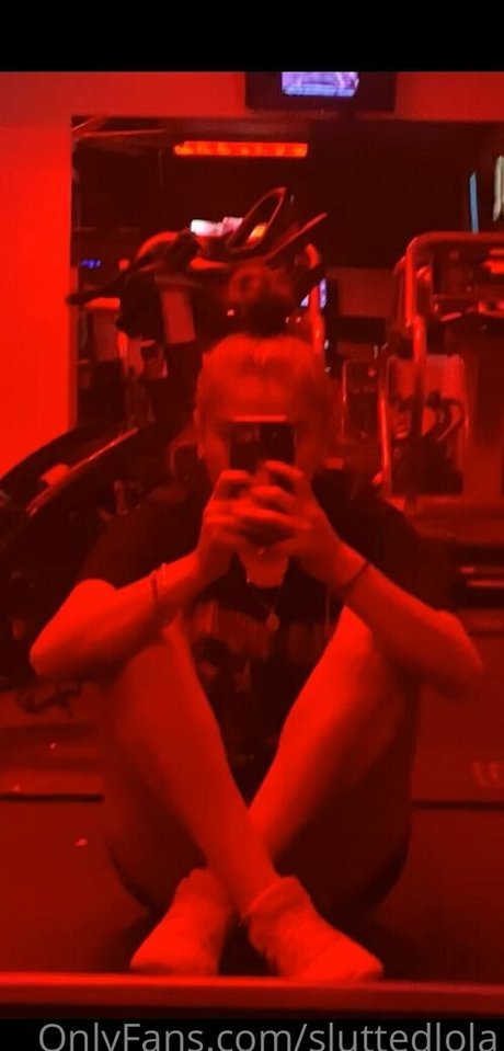 sluttedlola pornostar hübsche foto