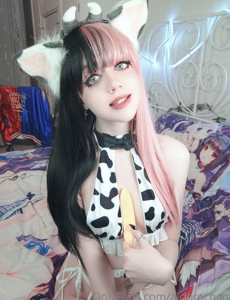 aldorachan kunst exklusive fotos