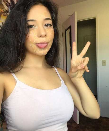 ConfusingQT freie pornografische foto