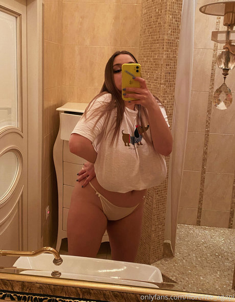 florence agapi exklusive nackten archiv