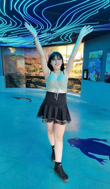 Rue Hernandez porno erotische foto