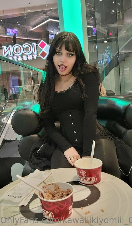 lockiges ebenholz nur fans exklusive pornografische foto