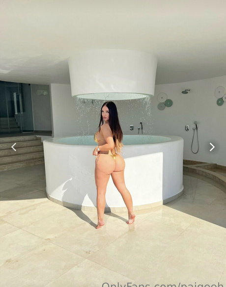 Elizapaige pornostar nackt bild