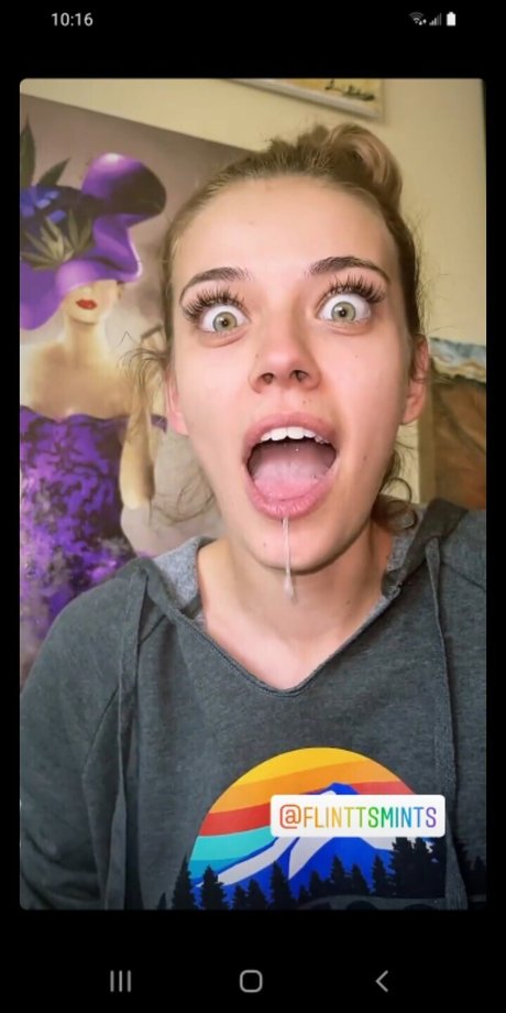 Koala Puffs nackt sexy fotos