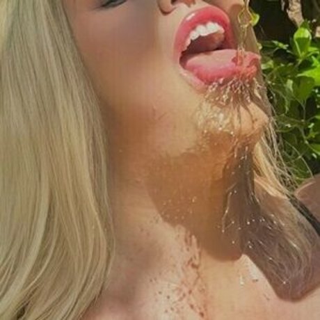 fansly onlyfans exklusive pornografische archiv