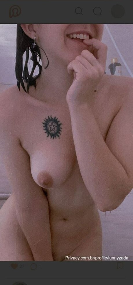Lunnyzada top nackte fotos