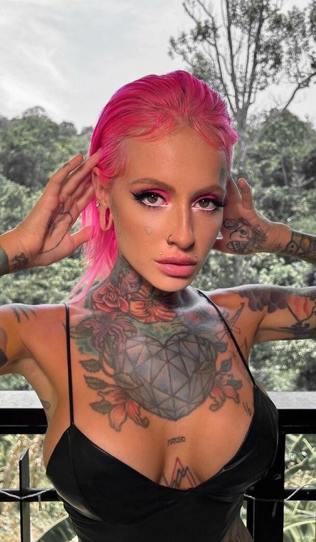 Bantik Boy schauspielerin schöne fotos