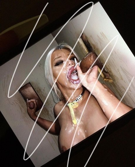 Tiffany Luu xxx nackten bild