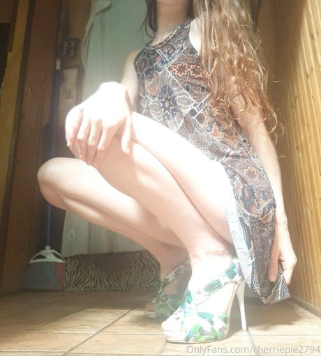 summerlove1994 schauspielerin sexy bilder