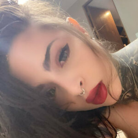 Pandora Letrain perfekte erwachsene archiv