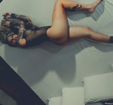 Vanessa Mesquita erwachsene exklusive bild