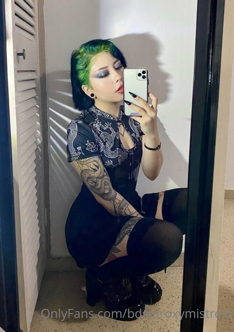 mistressroxybdsm heiße akt archiv