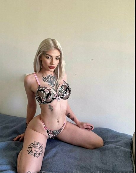 alexandraromance model erwachsene archiv