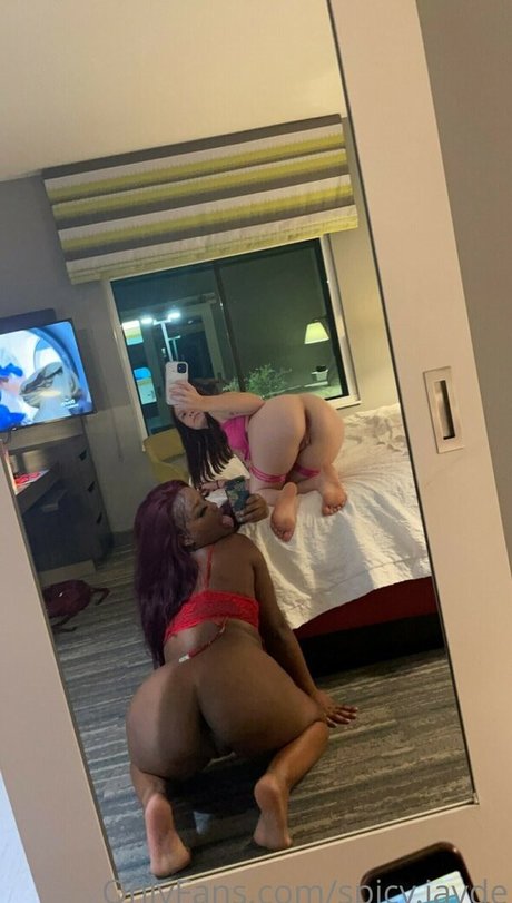 Spicy Jade kunst erotische bild