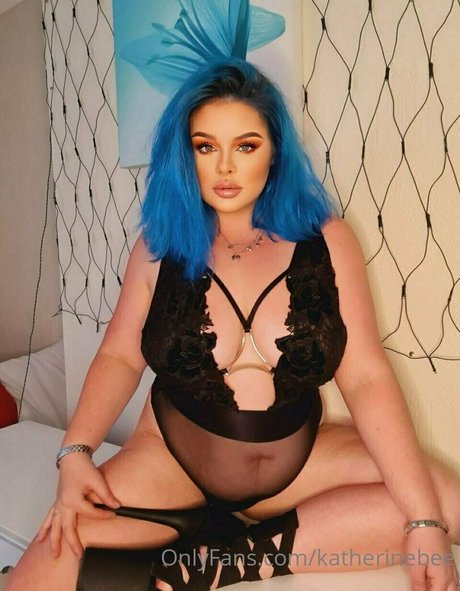 beckybeeofficial heiße pornostar bild