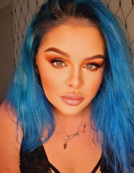 beckybeeofficial exklusive nacktheit bild